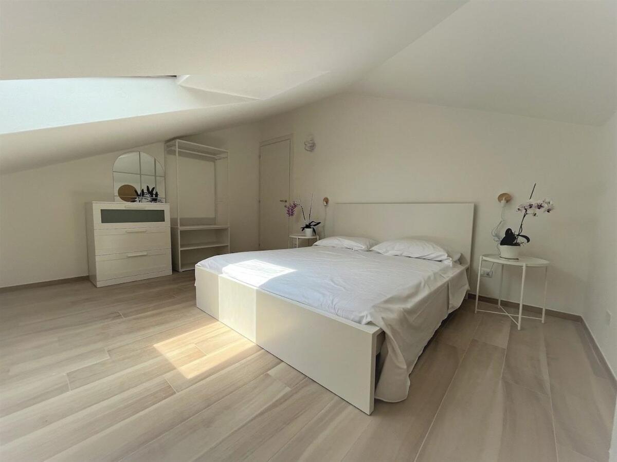 Attico Lilium Apartment Peschiera del Garda Exterior photo
